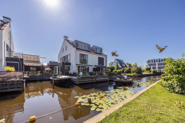 photo 2 Swingboei 3